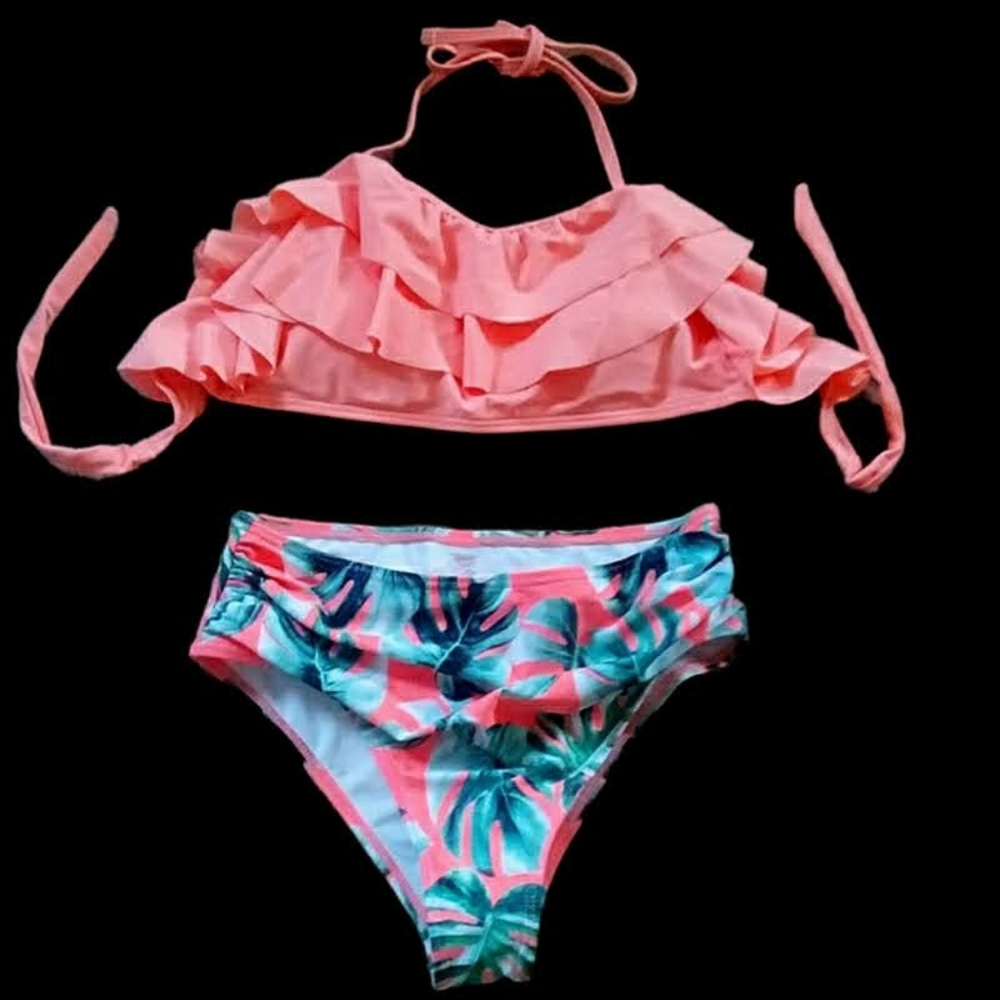 NEW Ruffle Top 👙Bikini👙